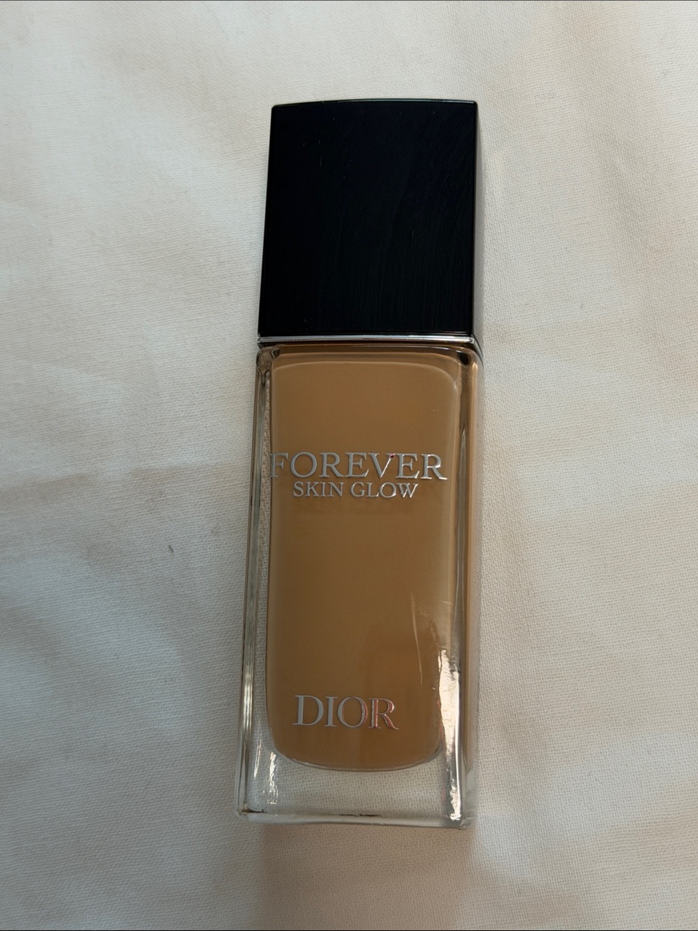 Dior Forever Skin Glow Liquid Foundation — Beige